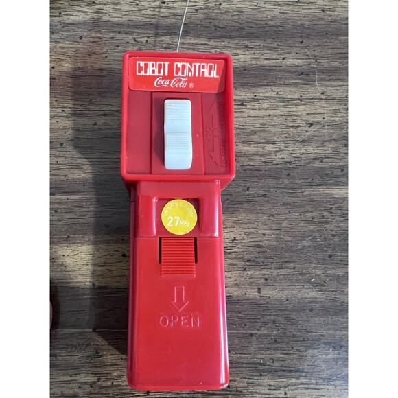 70's Coke COBOT R2-D2 Remote Control Robot Toy w Original Box Inst REPAIR - Picture 4 of 16